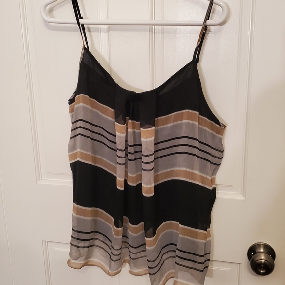 🛍 Striped Tank Top 🛍 - Picture 1 of 3